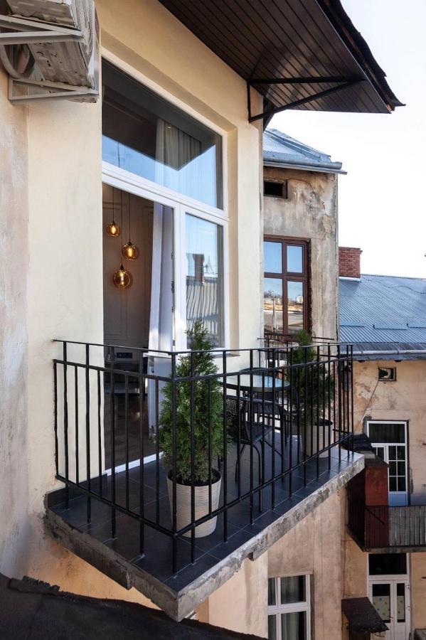 Кості Левицького 11 Lwów Zewnętrze zdjęcie